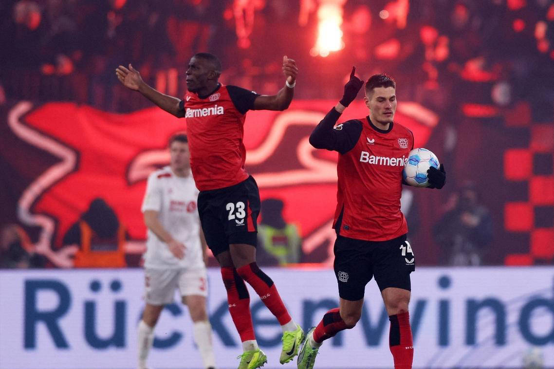 英超豪门争夺！3000万欧元挖角德甲射手，曼联、纽卡斯尔加入竞争