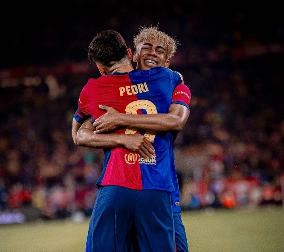 3战皇马2球1助，131次过人领跑欧洲，亚马尔距“世一边”还有多远